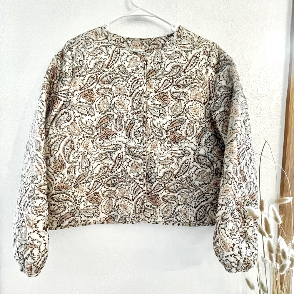 VICI // Quilted Paisley Snap-Up Jacket in Green & Off White